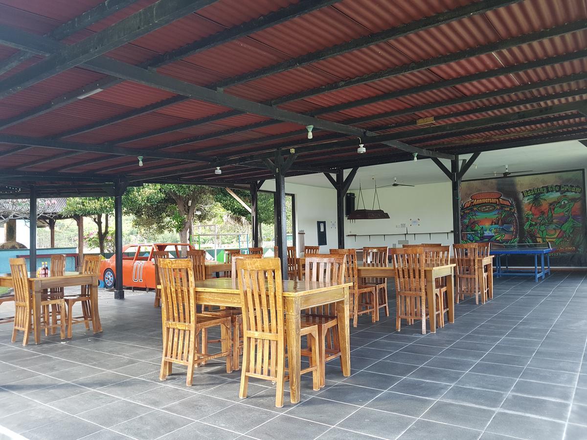 Yoyo'S Hotel Sekongkang Zewnętrze zdjęcie