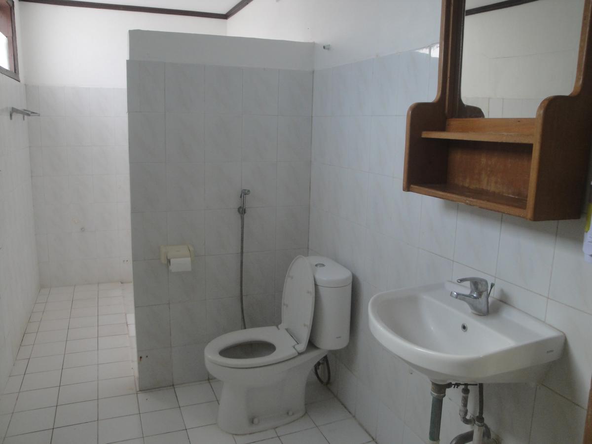 Yoyo'S Hotel Sekongkang Zewnętrze zdjęcie
